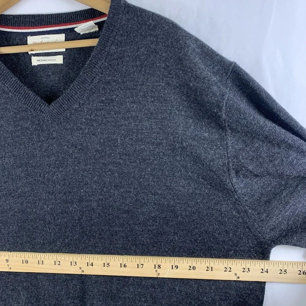 Mens Lightweight Merino Wool V Neck Sweater Size XL Charcoal Gray Minimalist